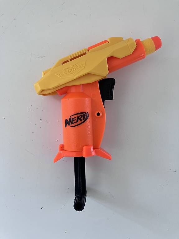 Giocattoli: Pistolet NERF  – Usato da St-Cierges venduto da bin_27k6 1