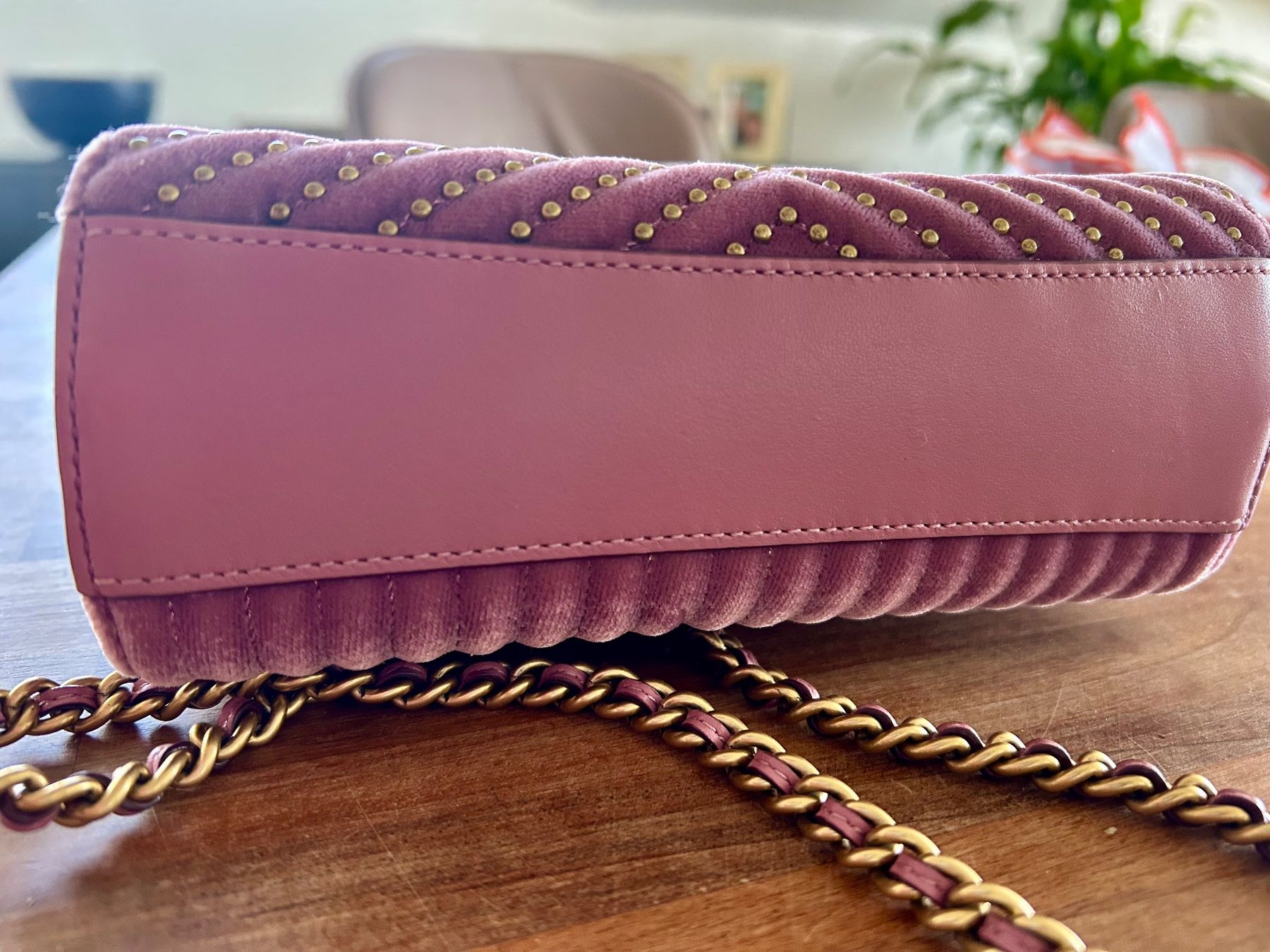 Coach Borse da donna: Coach handbag pink velvet – Usato da Täuffelen venduto da jcbettinelli 2