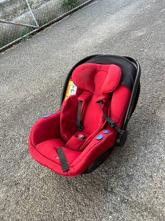 Seggiolini per auto: Siège auto / cosy utra léger – Usato da Le grand saconnex venduto da car_78n8 1