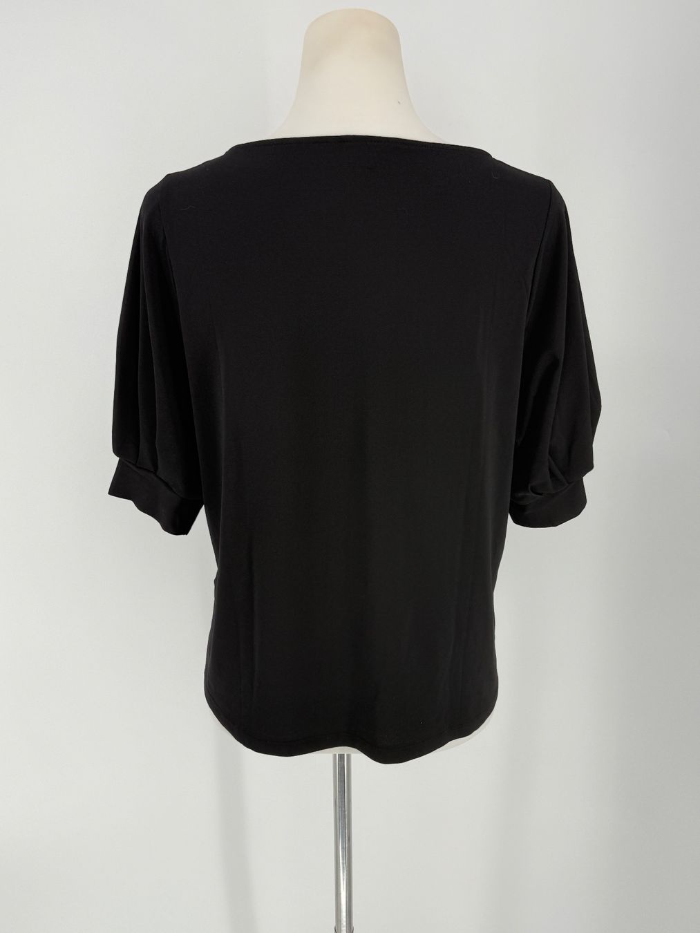 T-shirt: Shirt mit Puffärmeln Gr. M von H&M – Usato da Auenstein venduto da moin. 2
