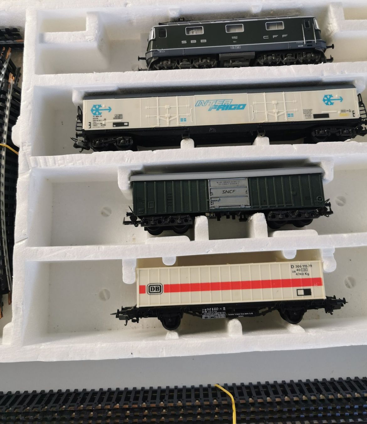 Lima Modellini di ferrovie: Lima Material Lok Wagen Schienen – Usato da Waltenschwil venduto da Nitsud 2