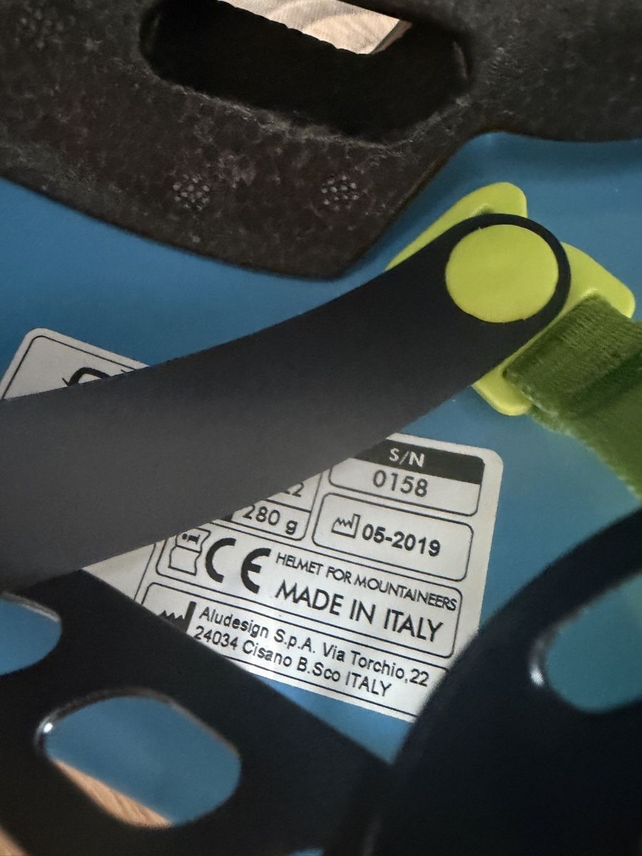 Caschi: Kletterhelm CT climbing technology blau Grösse S – Nuovo (secondo la descrizione) da Niederwil AG venduto da Lucaccino 2