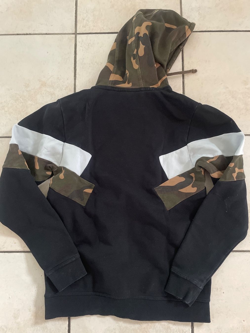 Maglioni & Felpe: Cooler Sweat Snipes Hoodie Gr.S – Usato da Obergerlafingen venduto da cabo4 3