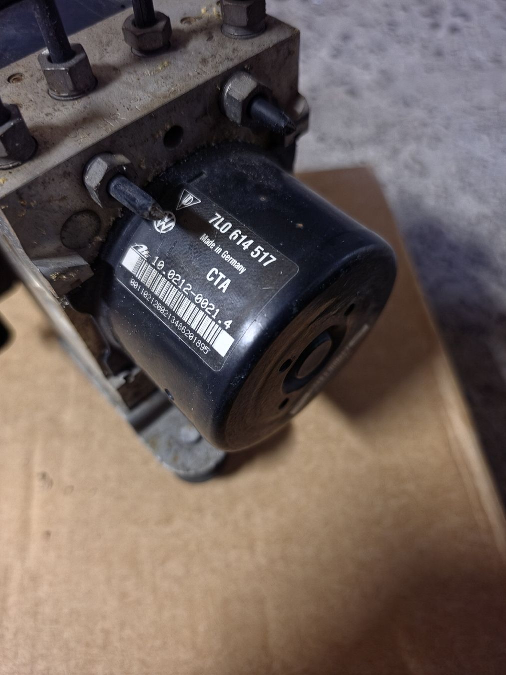 VW Alle Autoersatzteile: VW Touareg ABS Pumpe – Gebraucht aus Oberschrot von mimi180993 4