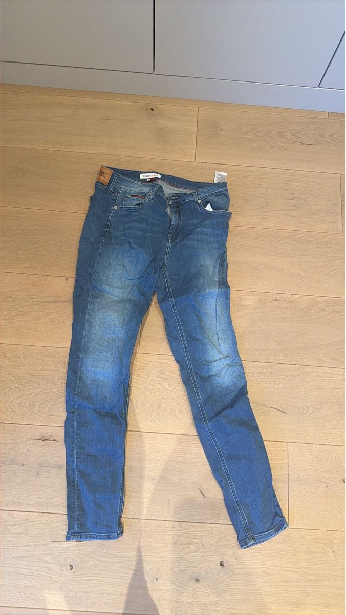 Tommy Hilfiger Jeans: Tommy Hilfiger Jeans 33/32 – Usato da Oftringen venduto da LikeiT