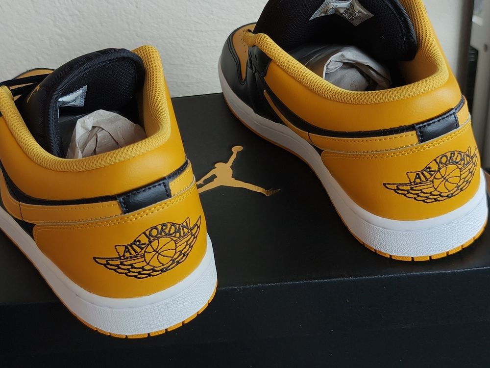 Low Nike Jordan Gelb Schwarz Buy Air Jordan Mid SE Men's Shoes