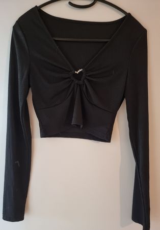 Schwarzes Crop Top Mit Herz