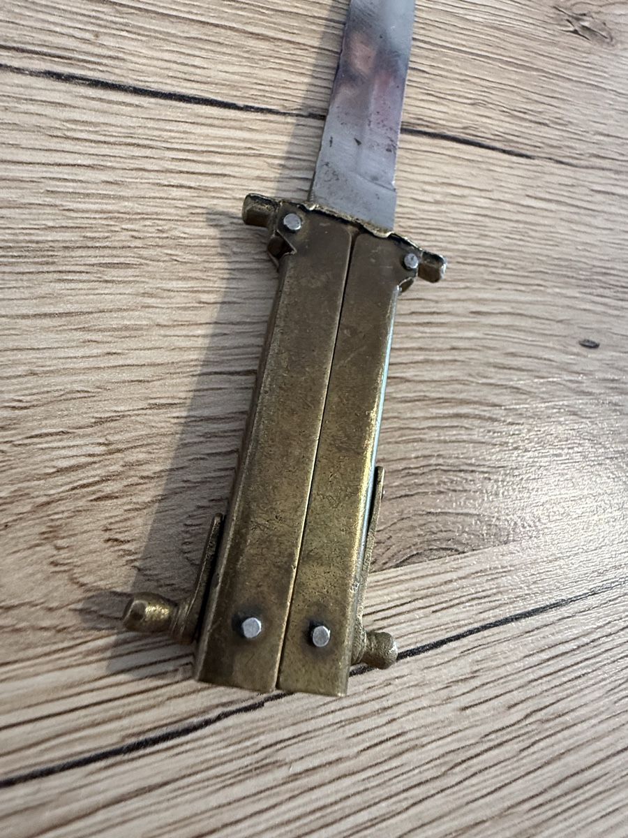 Posate: Altes Pantographenmesser mit Messinggriff – Usato da Wettingen venduto da Ni_la_lo 5
