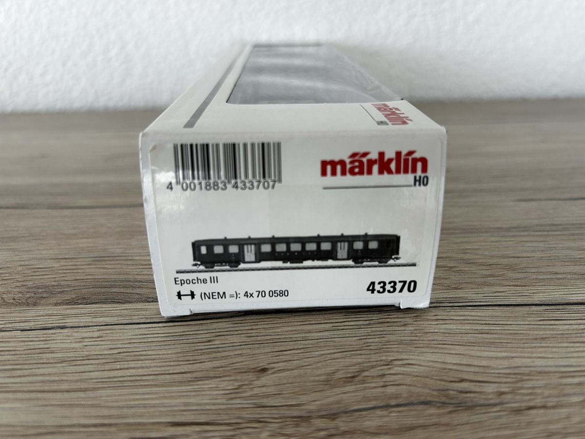Märklin Modellini di ferrovie: Märklin 43370 – Usato da Rotkreuz venduto da smoeren 2