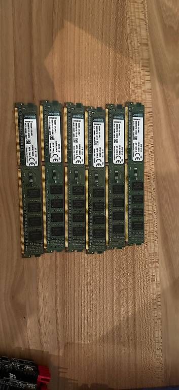 Memoria / RAM: Kingston DDR3 RAM – Usato da Grenchen venduto da Strassenschild_9 2
