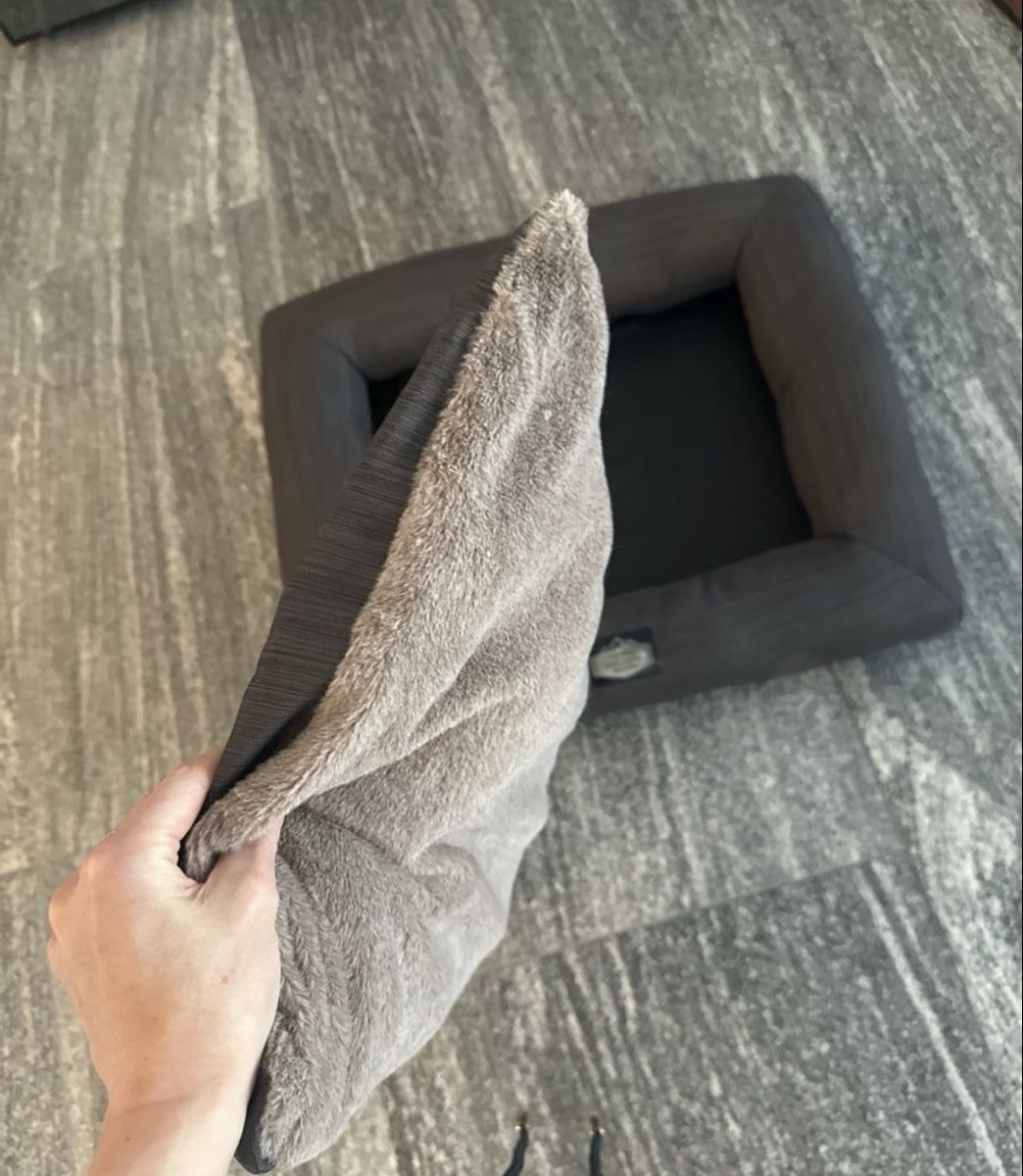 Cucce & Letti: Comfy & Warm Pet Bed for small dogs or cats – Nuovo (secondo la descrizione) da Sementina venduto da NinaDel 3