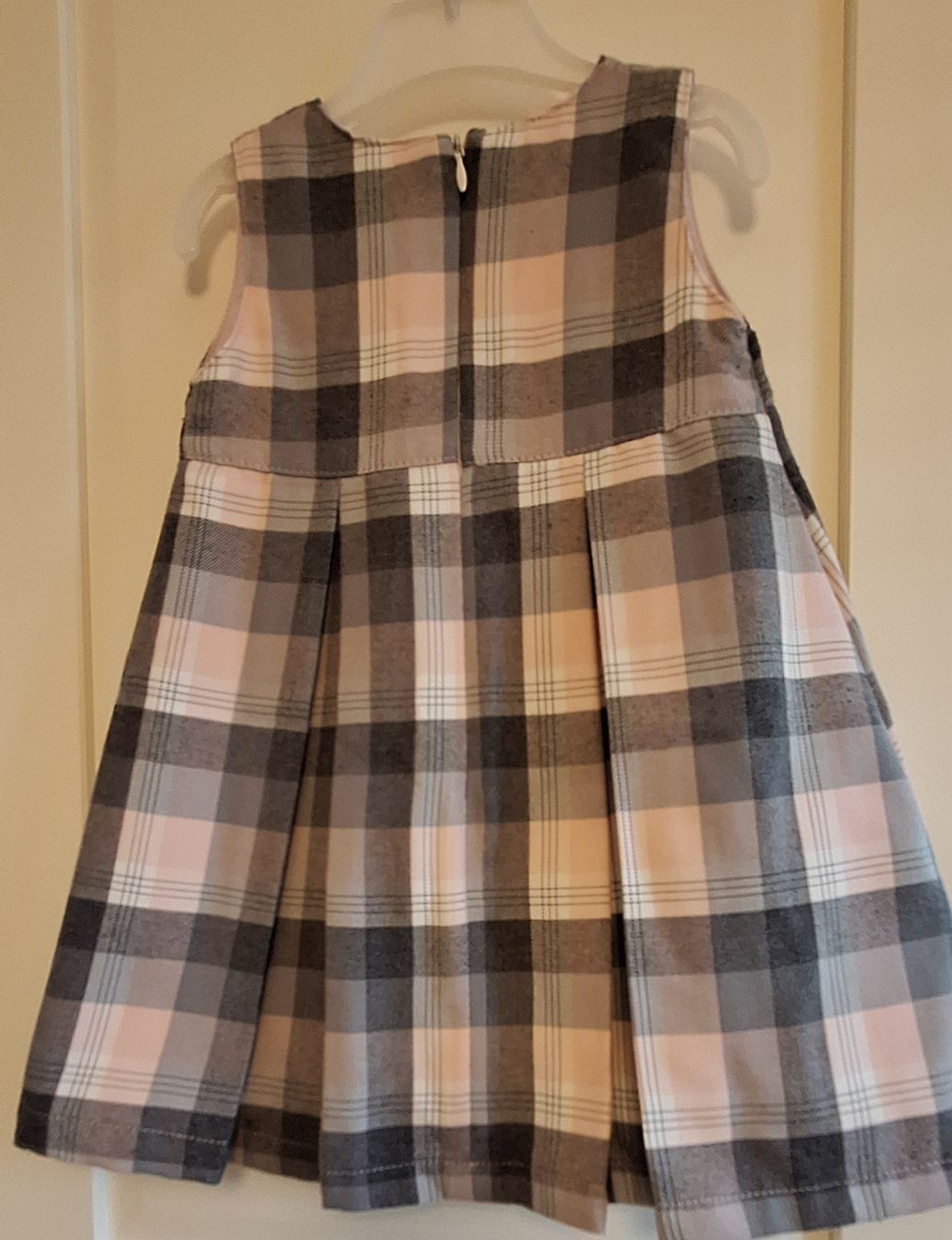 Vestiti & Gonne: Robe bébé – Usato da Yverdon-les-Bains venduto da CelMt 1