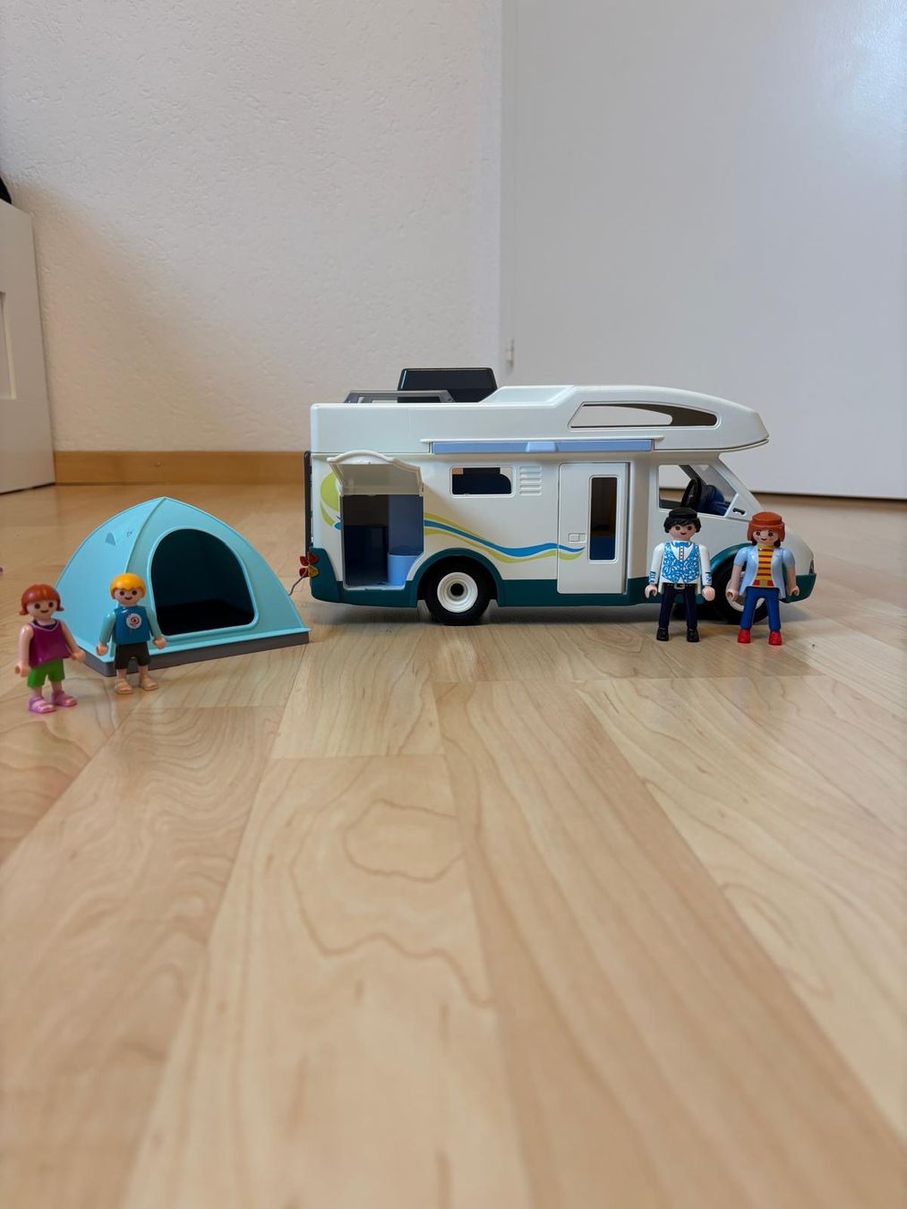 Playmobil Giocattoli: Playmobil Camper – Usato da Staffelbach venduto da mdh82 2