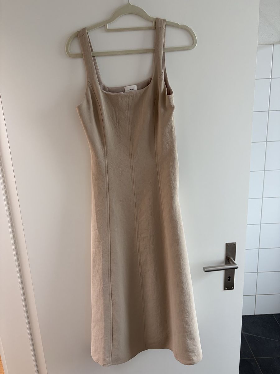 Aritzia Vestiti: Kleid, beige - wilfred (aritzia) – Nuovo (secondo la descrizione) da Zürich venduto da Halloumi8003