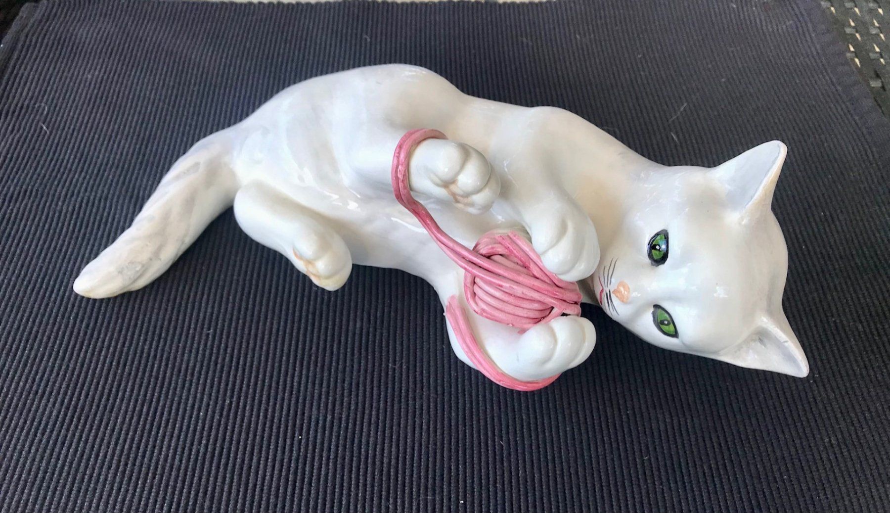 Statuette: FIGURINE CHAT CHATON PELOTTE – Usato da Payerne venduto da msn_2kjl 1