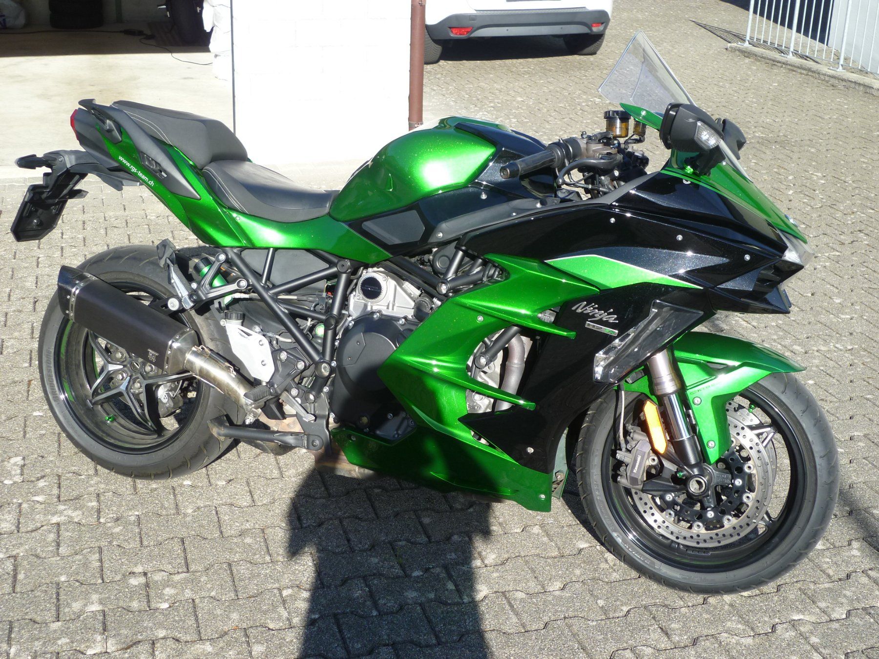 Kawasaki Touring: KAWASAKI NINJA H2 SX – Usato da Safenwil venduto da universum78 1