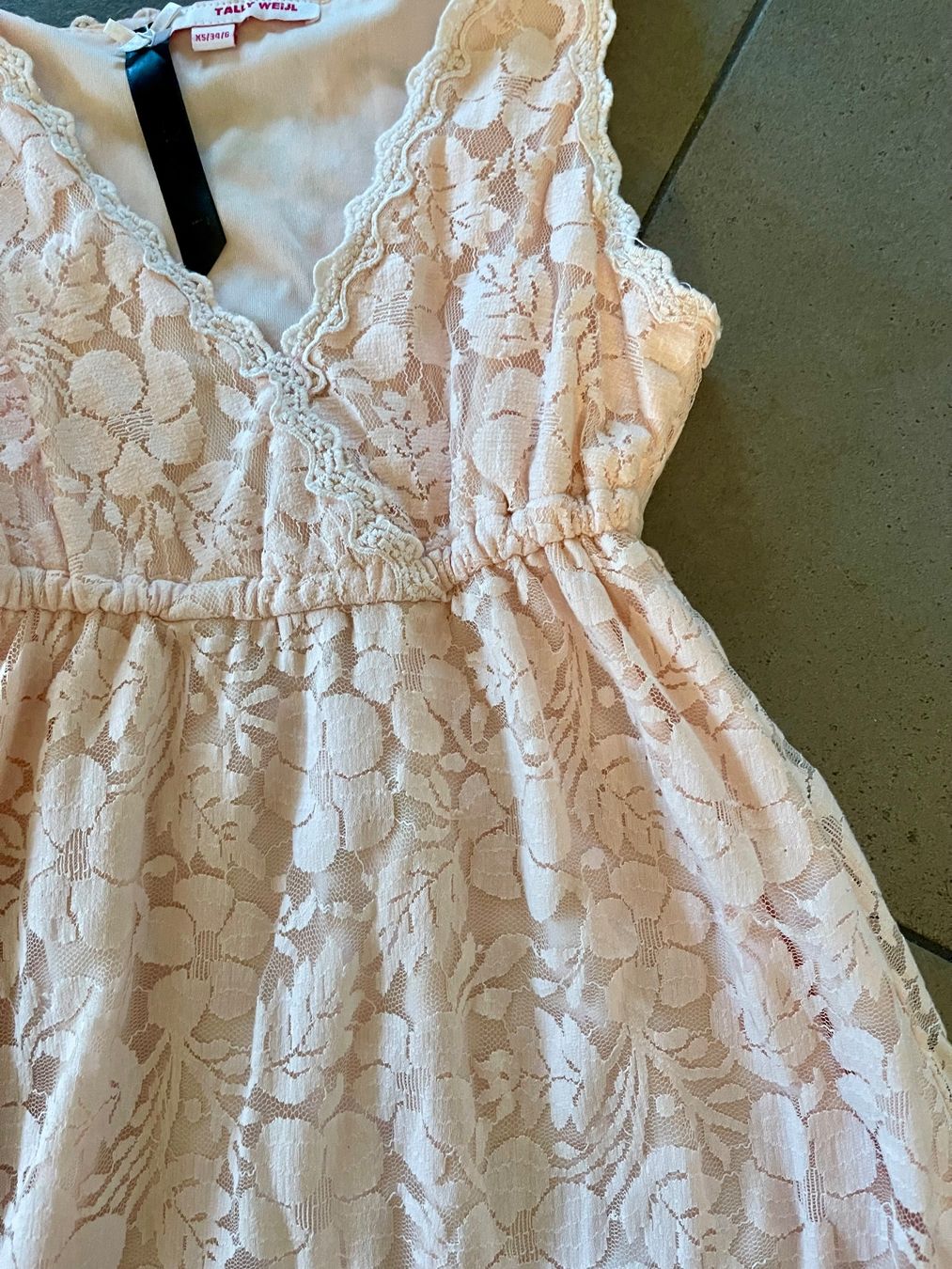 Vestiti: wunderschönes Kleid Gr. XS – Usato da Buchrain venduto da Sunny026 3