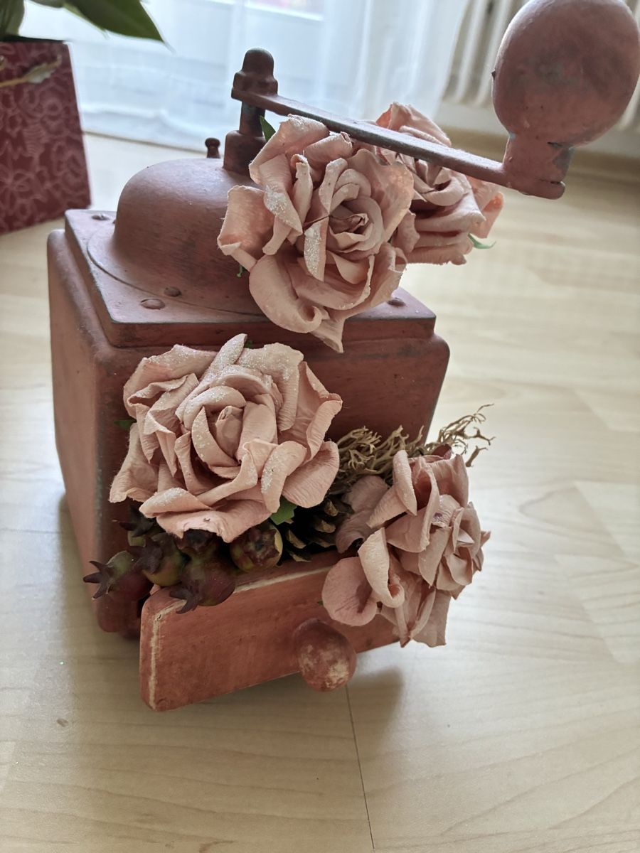 Tutte le decorazioni: Alte Kaffeemühle Shabby Chic – Usato da Mettmenstetten venduto da Tina_s