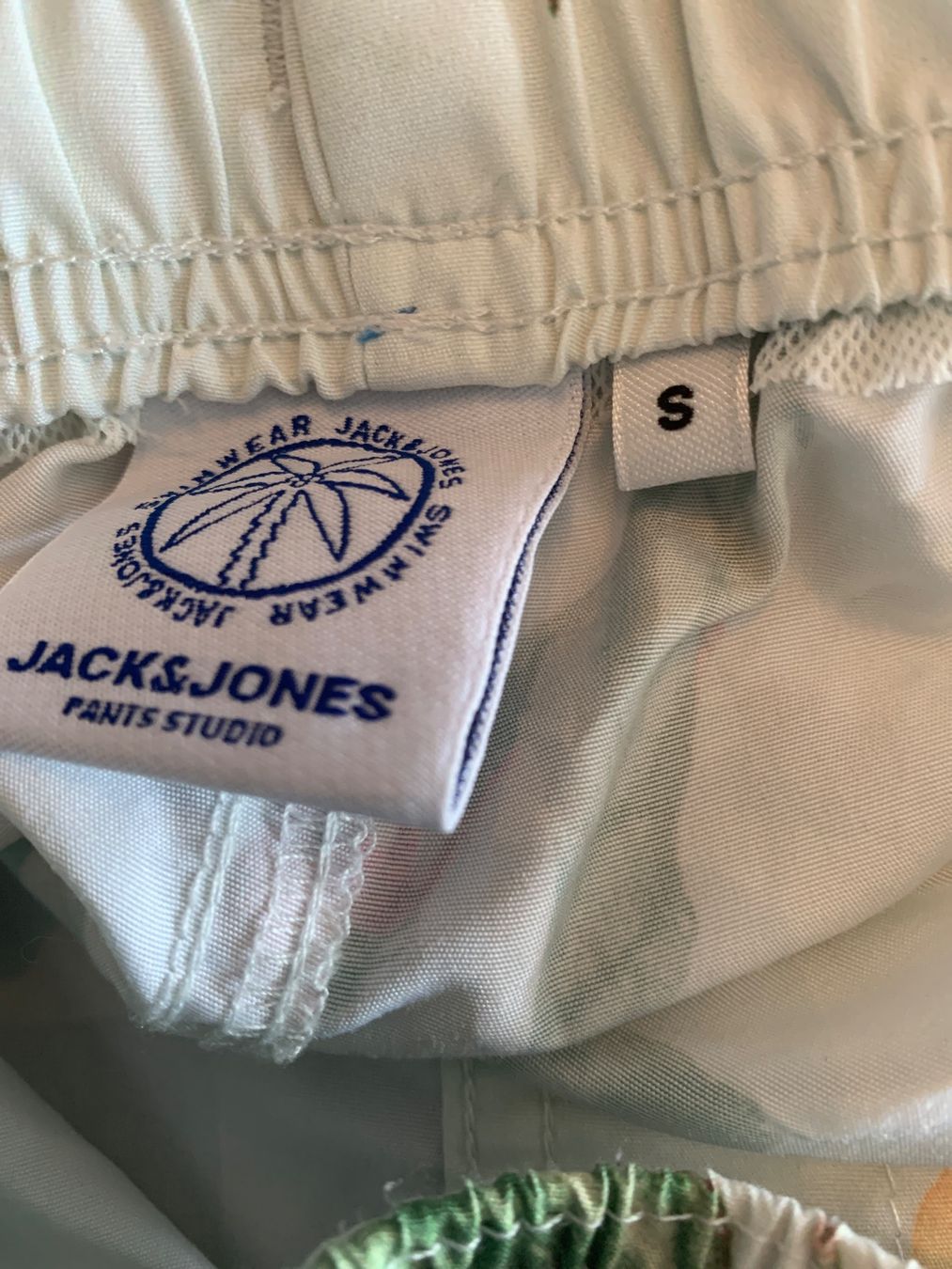 Caleçons de bain: Short de bain Jack & Jones taille S – D'occasion à MEYRIN par Gwendo10 2
