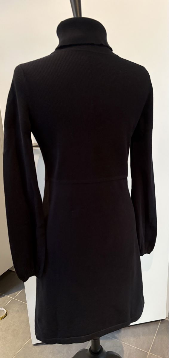 Esprit Robes: Strickkleid Esprit Gr. S – D'occasion à Tagelswangen par lykainion 1