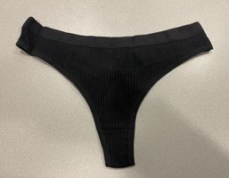 Schwarzer String Tanga, Grösse L, NEU!