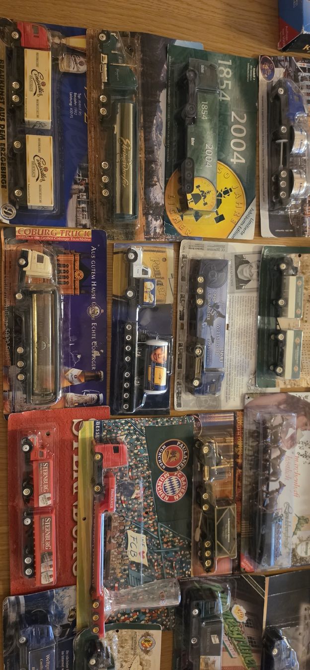 Modellautos: Große Sammlung von Miniaturlastwagen. – Gebraucht aus Meggen von GoncallvesTiago21 1