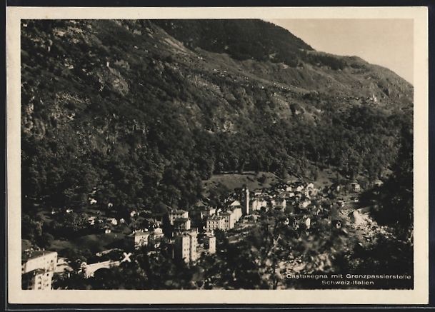 Cartoline postali: Castasegna, Teilansicht mit Grenzpassier – Usato da Berlin venduto da bartko-reher