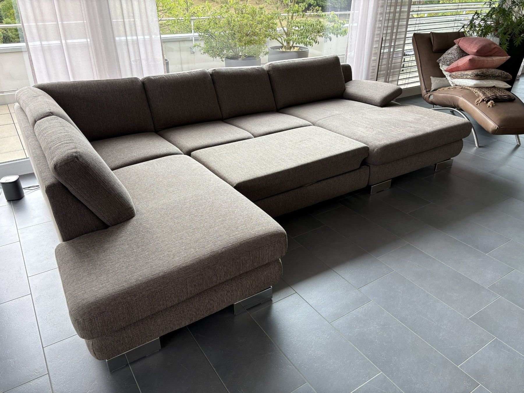 Divani: Longchair mit Armteil rechts – Usato da Turgi venduto da Chhuser 2