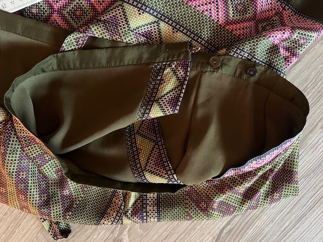 Massimo Dutti Gonne: Massimo Dutti - Seide Rock Gr 34/36/38 – Usato da Neerach venduto da romiping 7