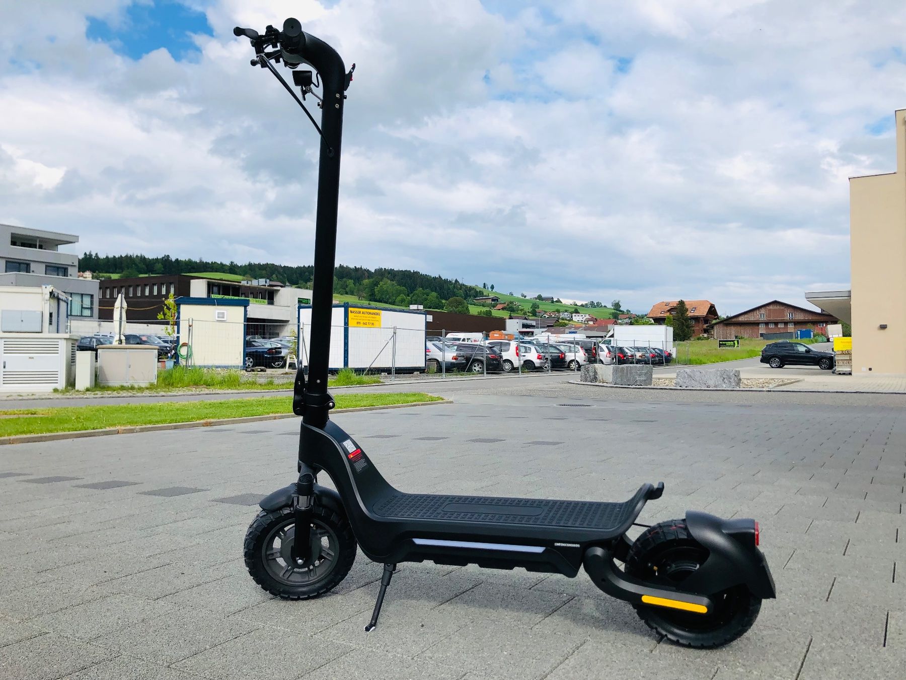 Kickboard: starker Elektro Scooter Trotti 48V Geschenk Idee – Nuovo e nell'imballaggio originale da Ruswil venduto da Trendigefahrzeuge 4