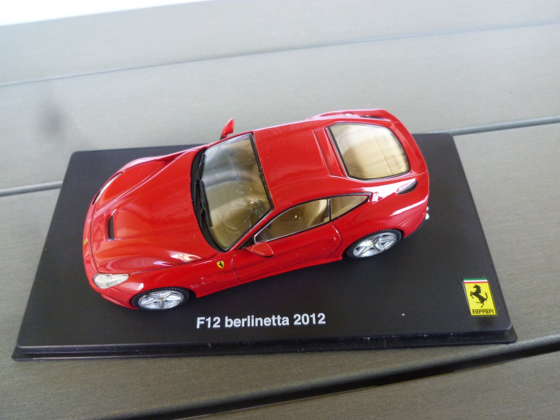 Ferrari Modellautos: Ferrari F12 berlinetta (2012) – Gebraucht aus Flawil von Imperiosud 3