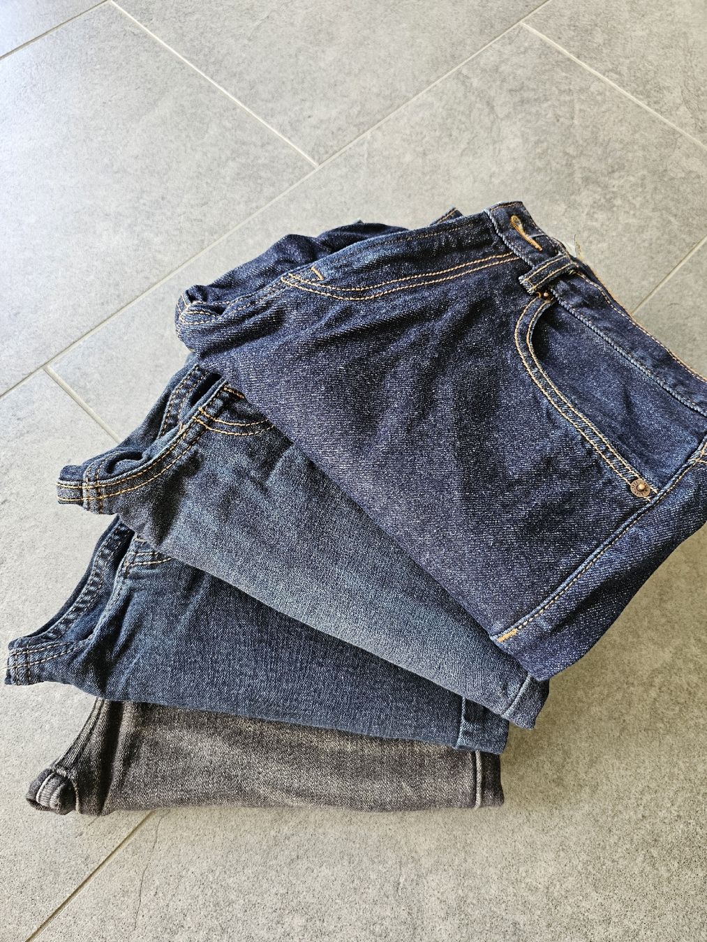 Jeans: Jeans Paket Grösse 30/32 – Usato da Altdorf UR venduto da Saba_1688 2