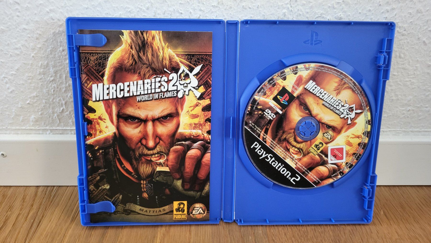 Sony Jeux: PS2 - Mercenaries 2 World in Flames – D'occasion à Münsingen par DigitaleSpielecke 2