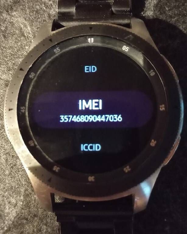 Smartwatch: Samsung Galaxy Watch SM-R805F – Usato da Luzern venduto da distract 4