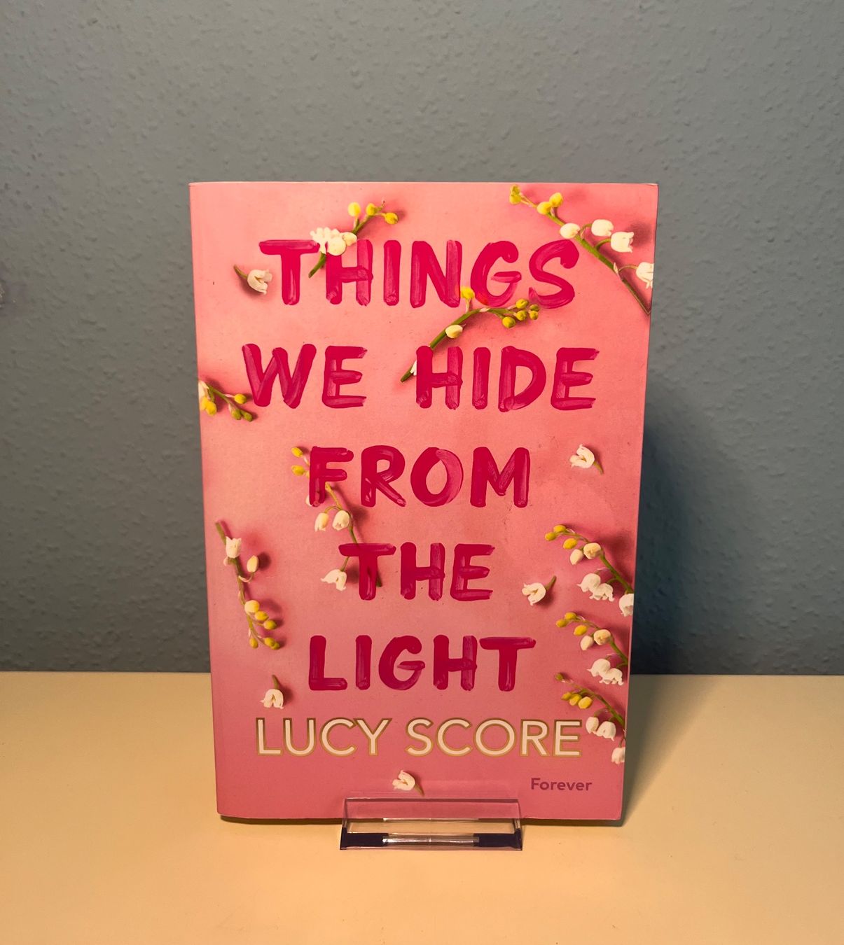 Libri: Things we hide from the Light, Lucy Score, deutsches Buch – Nuovo (secondo la descrizione) da Zürich venduto da bib_trj7