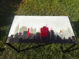 Petit bureau L115cmxL60cmxH75xm métal/plateau en verre