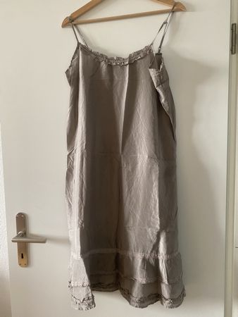 Sehr schönes, praktisch neues Nile Seidenkleid Gr. M