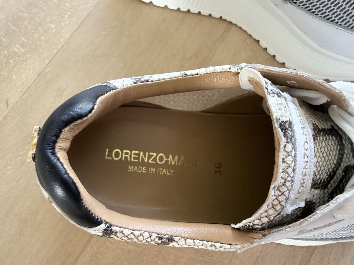 Scarpe da donna: Lorenzo-Mari Sneaker, Leder/Python-Optik, Gr. 36, neuwertig – Usato da Hosenruck venduto da esthilein71 2