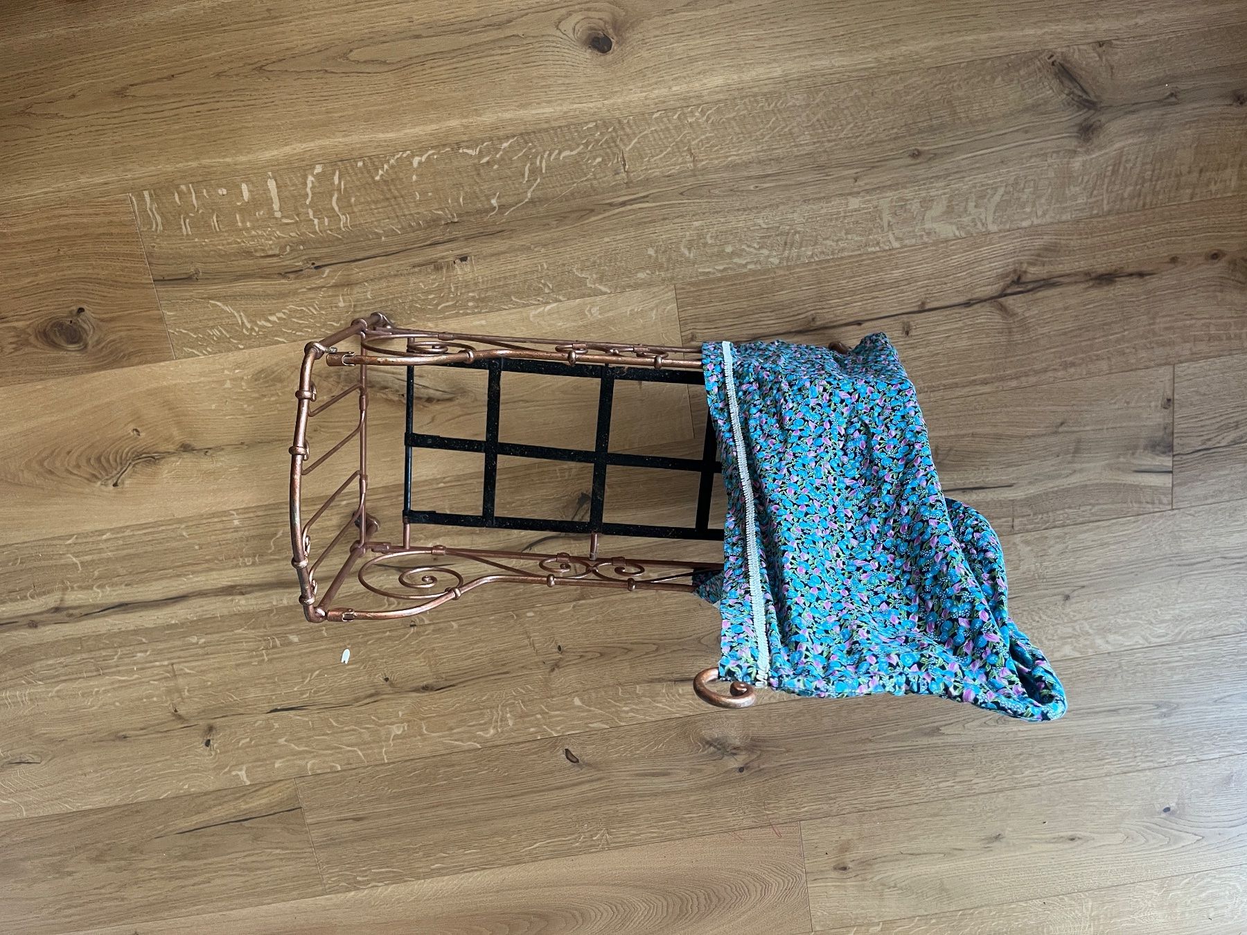 Jouets: Puppenbett Metall antik – D'occasion à Teufen AR par winibee 2