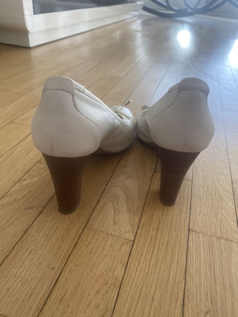 Tommy Hilfiger Scarpe da donna: Escarpins Tommy – Usato da Versoix venduto da wen_75xm 5