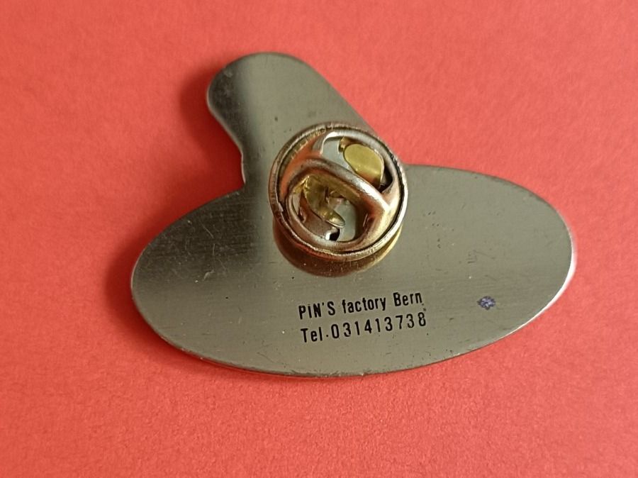 Placchette & Badge: Pin Pierrot Extra - Box 1 – Usato da Köniz venduto da Pinscollect 1