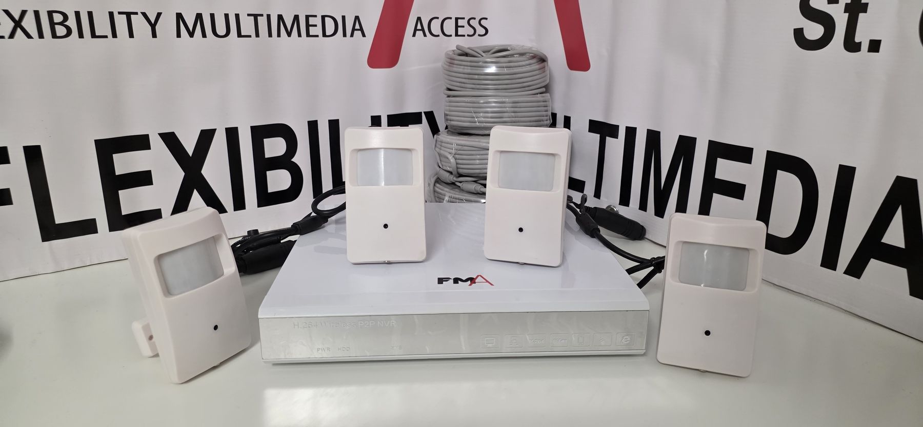 Sistemi d'allarme: Überwachungskamera Set IP – Nuovo e nell'imballaggio originale da St Gallen venduto da FMAccess