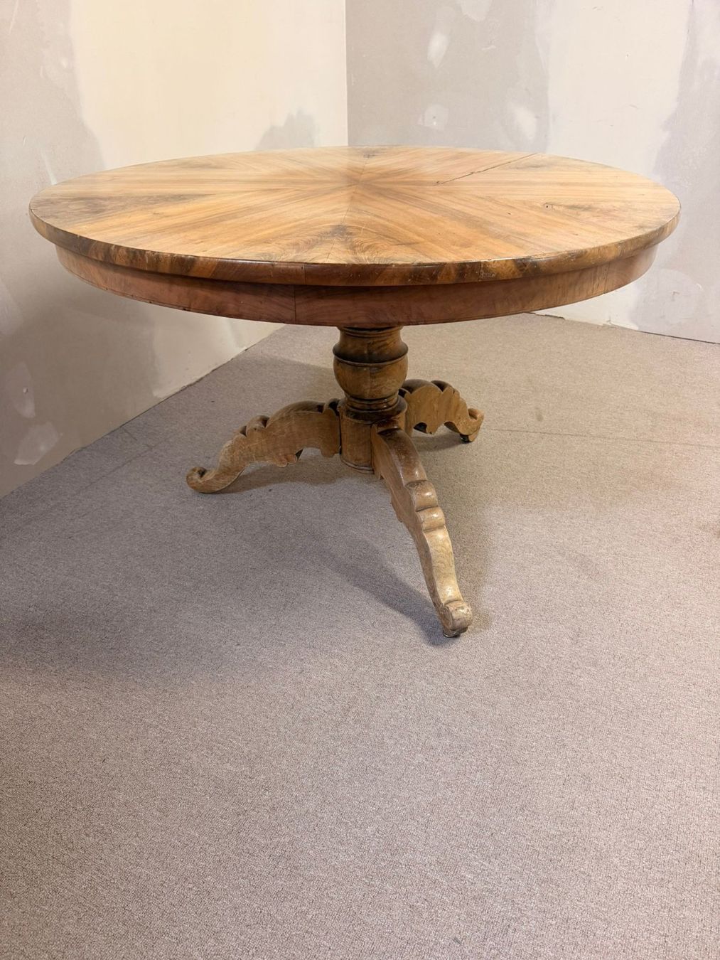 Tavoli: Antiker Biedermeier Esstisch Louis Philippe Sternmuster – Usato da Rickenbach ZH venduto da Der-Insider 7