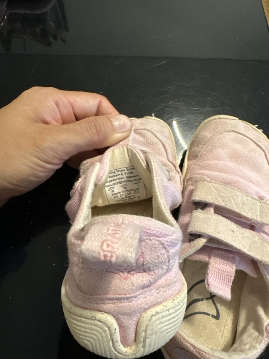 Wildling Schuhe für Mädchen: Wildling Shoes pink size 28 – Gebraucht aus Zürich von buc_kh9f 2