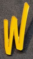 T885 - Pin Wrangler Jeans W Logo