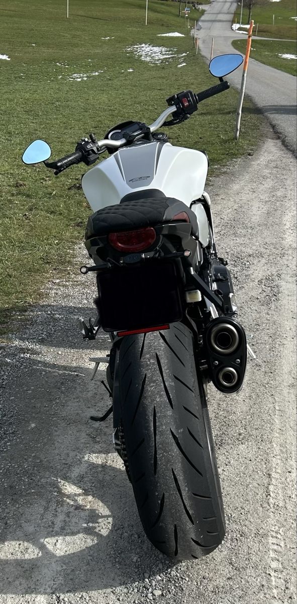 Strada: Honda CB1000R, ab Service – Usato da Grub SG venduto da MaryLou88 2