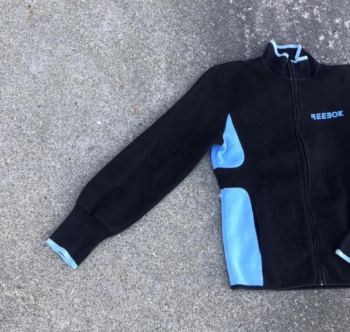 Reebok Jacken: Reebok Jacke – Gebraucht aus Fribourg von ann_l9b7 1