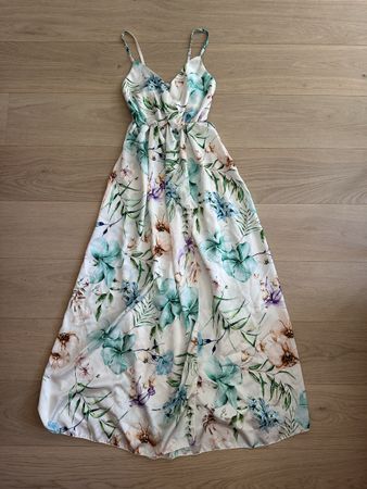 Jolie longue robe blanche à fleurs taille M multicolore légè