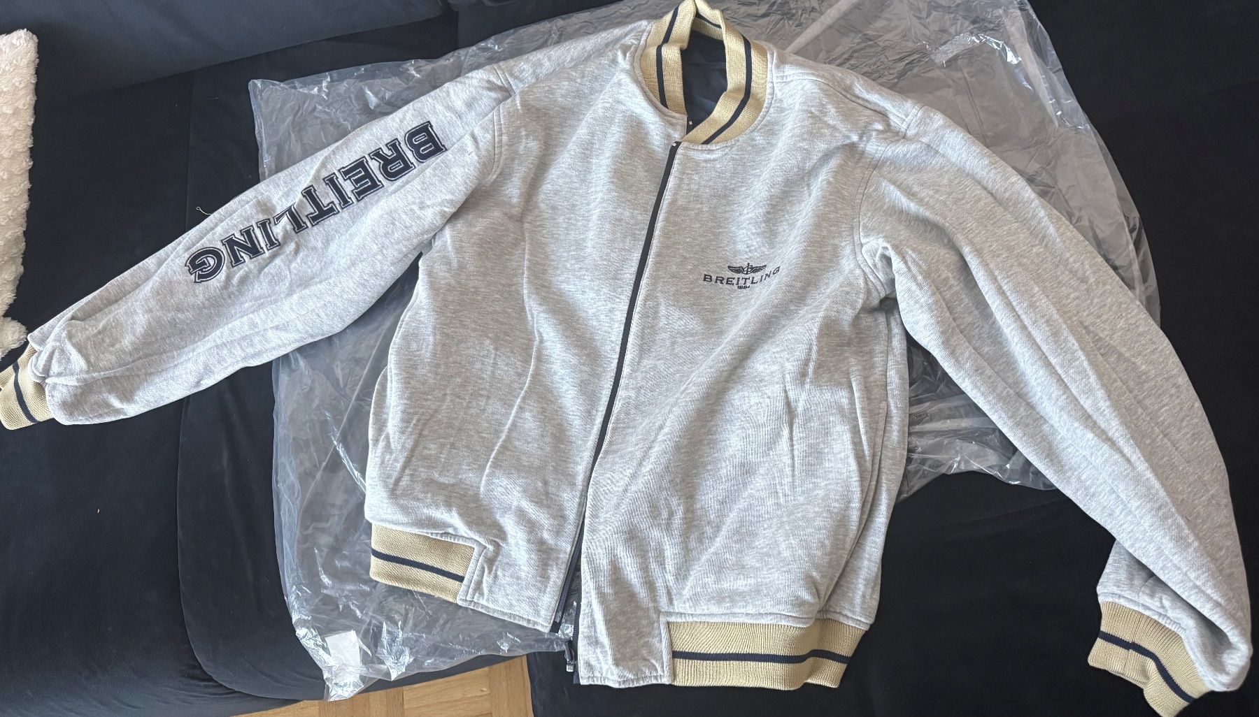 Giacche: Seltene Breitling Wendejacke NEU – Nuovo e nell'imballaggio originale da Bettlach venduto da val_95hq 1