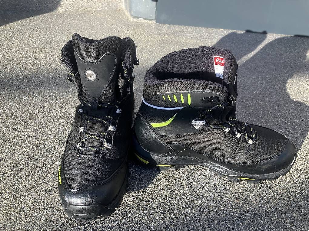 Chaussures femmes: Chaussures Mammut P36 2/3 – D'occasion à Bretigny-Morrens par samis82 2